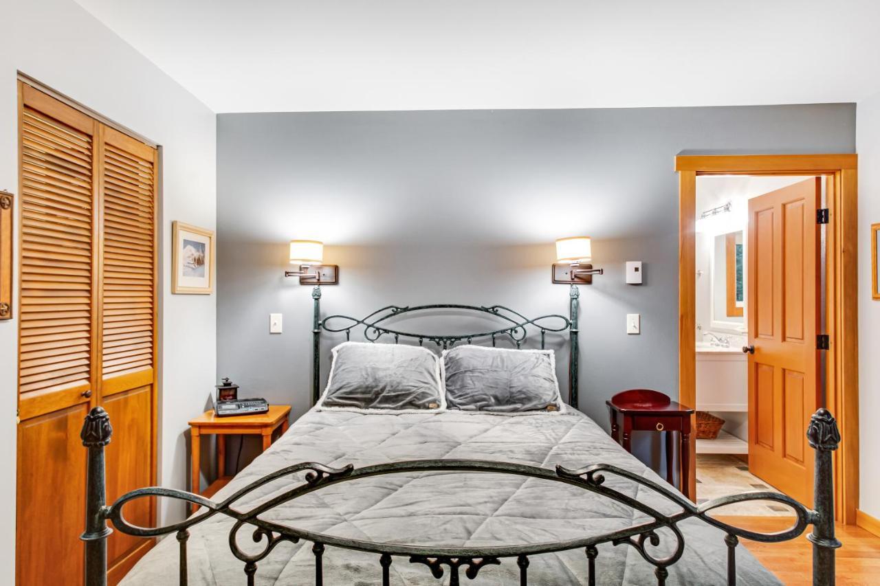 Buckhead Cabin Marrowstone 외부 사진